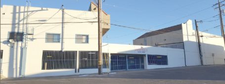 Slauson Plaza Center : 4900-4920 West Slauson Ave, Los Angeles, CA, 90056